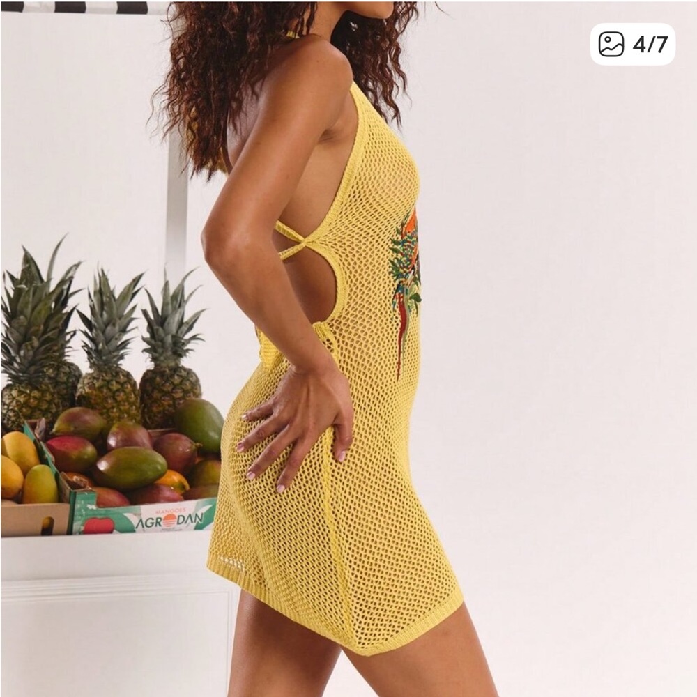 MODA ME COUTURE MUSERA Yellow Crochet Halter Cover-Up with Parrot Motif - Picture 4 of 7